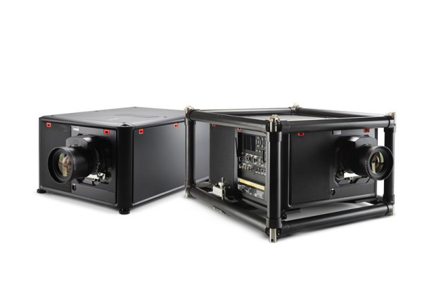 Barco UDM-W30 и UDM-4K30 — компактные 3хDLP-проекторы для больших инсталляций