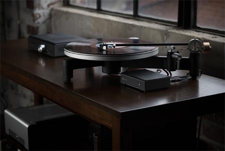 Schiit Audio представляет проигрыватель винила Sol